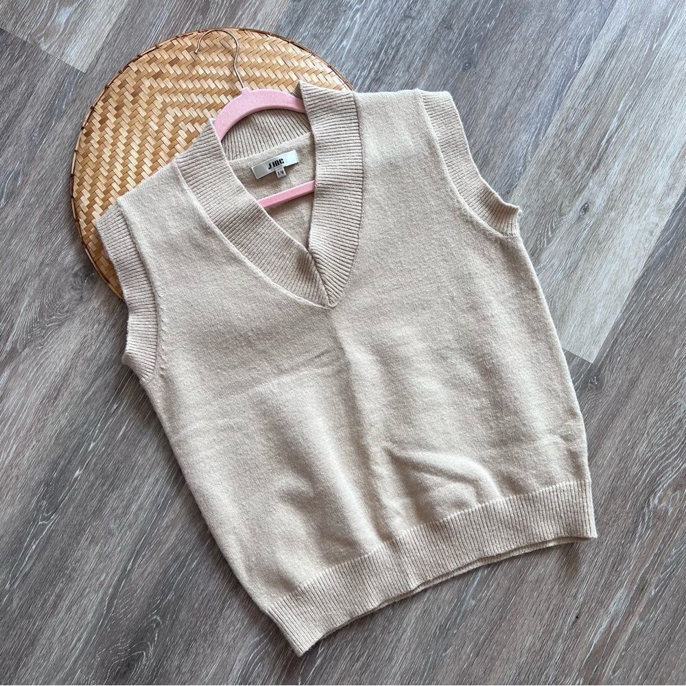 J.ING Cream V-Neck Sweater Vest